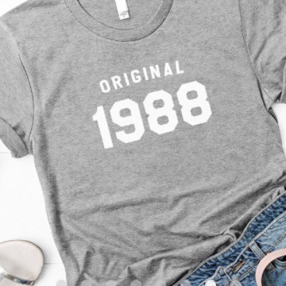 NWOT Original 1988 Grey and White Cotton T Shirt